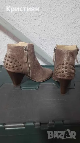 Дамски боти на ток Clarks x Mary естествена кожа eur 38, снимка 2 - Дамски боти - 46917717