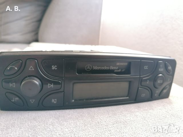 Радио CD Аудио Оригинален Mercedes BE6021,W203 W209 W639 W463 Vito Bus, снимка 1 - Аксесоари и консумативи - 45592869