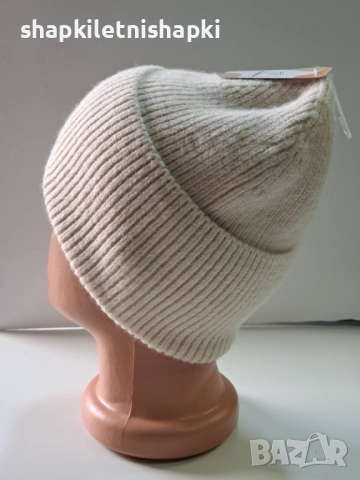 342 Дамска плетена шапка,ангора-бутикова, снимка 3 - Шапки - 52538036