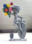Стара романтична метална фигурка - колоездач, снимка 1