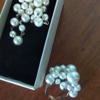 Дамски комплект(пръстен и брошка) с перли, снимка 2 - Бижутерийни комплекти - 45172539