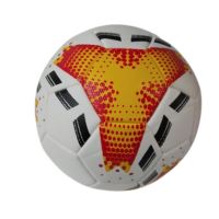 Футболна топка за всякакви настилки, снимка 1 - Детски топки - 45416389