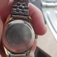 продавам часовник антика работи няма грешка Перфект, снимка 2 - Колекции - 45249816