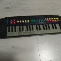 Пиано йоника със светещи клавиши, снимка 1 - Музикални играчки - 45675348