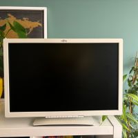 Monitor Fujitsu B22-7w, LED, снимка 1 - Монитори - 45265370