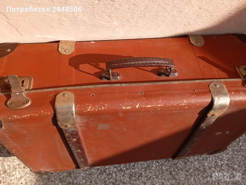 Продавам ретро куфар от 40-те години., снимка 1