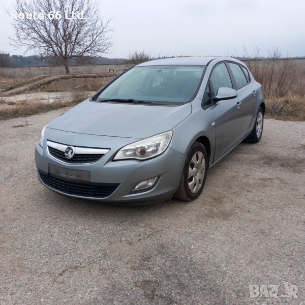 Опел Астра J 1,3 CDTI дизел 5-врати сива / Opel Astra J 5-door 1,3 A13DTE Silver 2010 на части, снимка 1