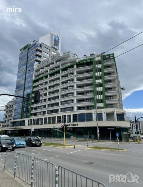 2 стаен просторен апартамент Дружба сграда Атана с А16/25г. до метро, снимка 1