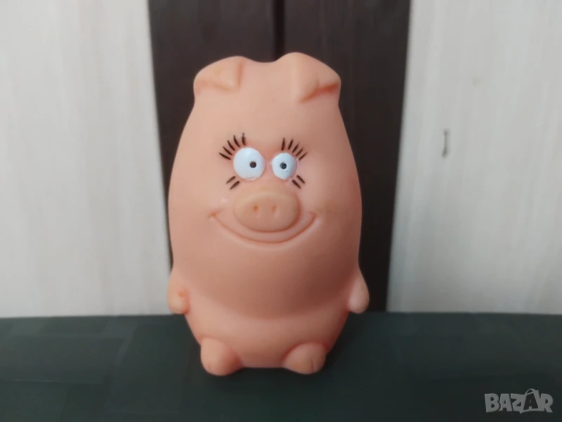 Фигурка Прасенце , снимка 1