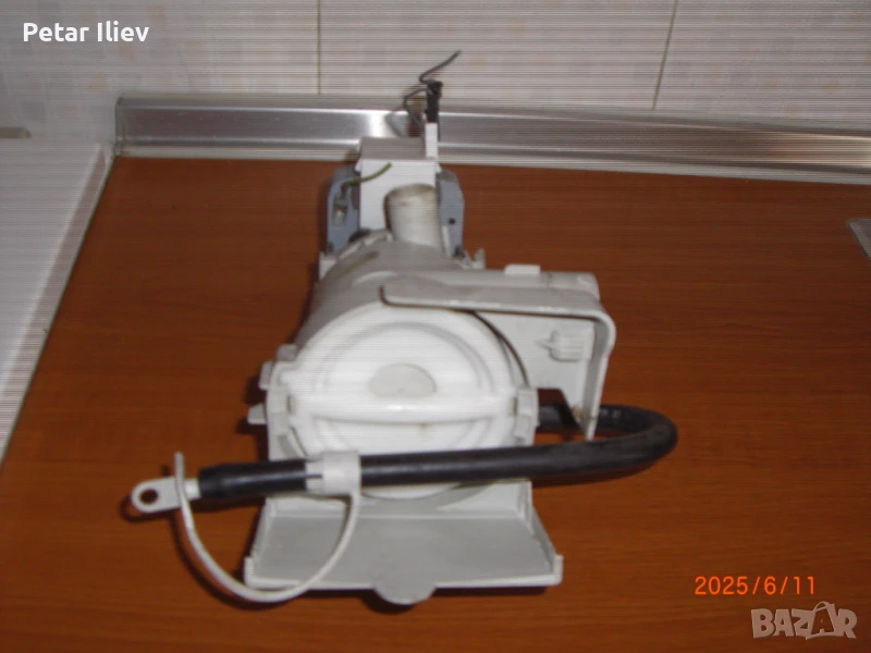 ПОМПИ  ЗА ПЕРАЛНИ  МИЕЛЕ, снимка 1