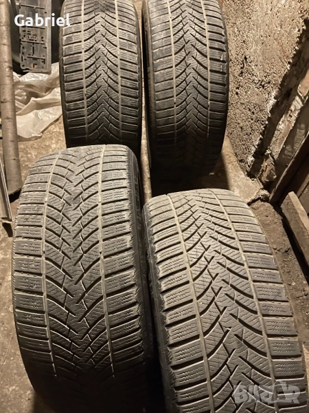 Зимни гуми Semperito 235/45 18 XL M * S, снимка 1