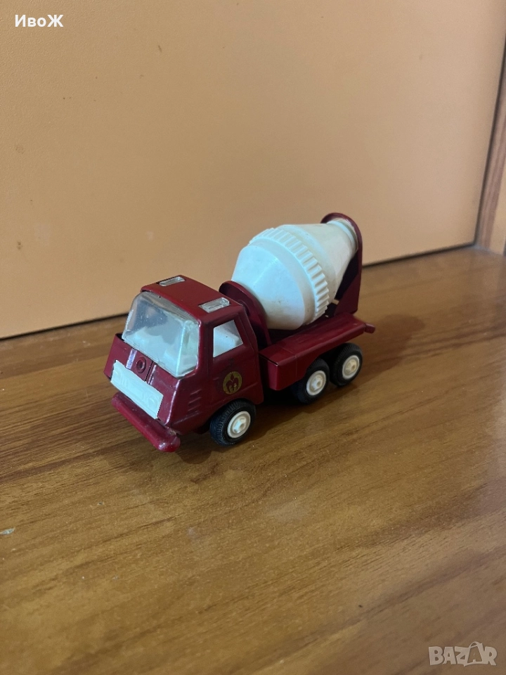 Старо камионче Мир Разград, снимка 1