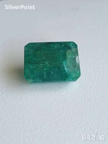 Изумруд голям, снимка 1