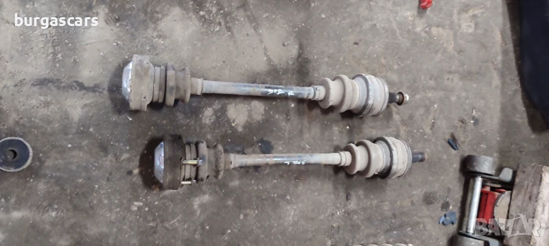 Полуоска задна лява дясна Mercedes C220CDI W203 автоматик - 110лв, снимка 1