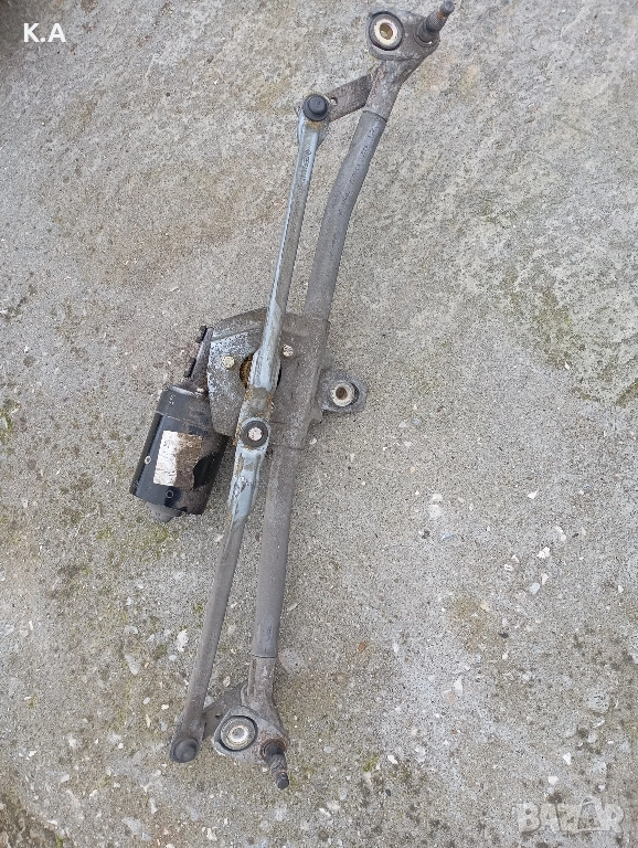 Моторче предни чистачки Audi A3 8l, снимка 1