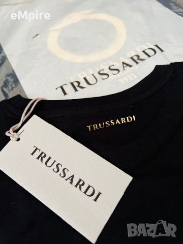 Trussardi оригинална тениска, снимка 1 - Тениски - 46707940