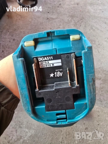 Makita DGA511 Безчетков ъглошлайф, снимка 3 - Ъглошлайфи - 53704875