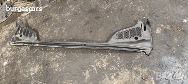 Кора под чистачки Peugeot 308