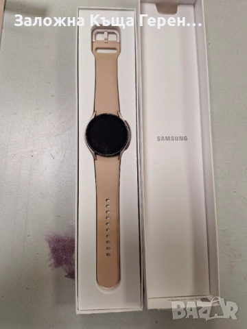 Дамски смарт часовник Samsung GALAXY Watch 4, снимка 2 - Смарт часовници - 52560873