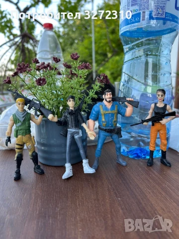 Колекционерски фигурки Fortnite войници / Фортнайт, снимка 2 - Фигурки - 50595426
