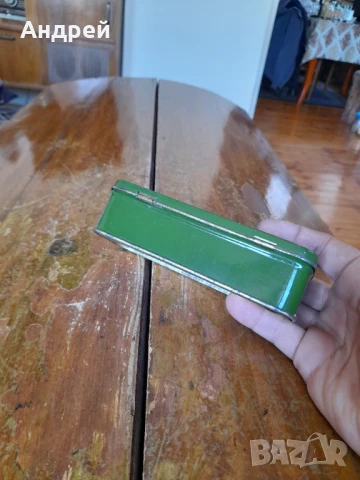 Стара кутия за принадлежности Singer, снимка 4 - Други ценни предмети - 50978669