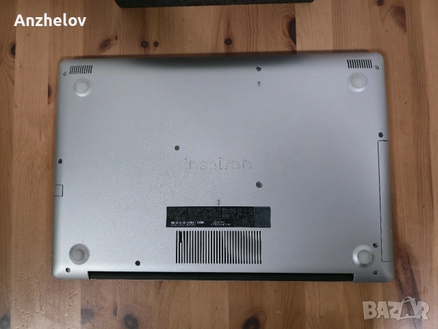 Dell Inspiron 3580 - i7, 16GB ram, 120GB ssd + 1TB had, Radeon 520 лап, снимка 4 - Лаптопи за работа - 53347118
