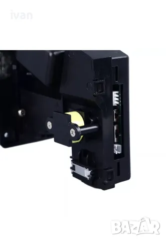 Монетник за до 9 вида монети или жетони. Захранване на 12 волта. 
, снимка 3 - Друго търговско оборудване - 49845127