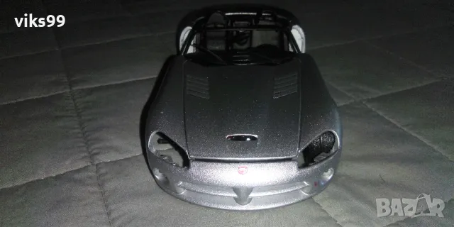 Bburago Dodge Viper SRT-10 - Мащаб 1:24, снимка 6 - Колекции - 48719485