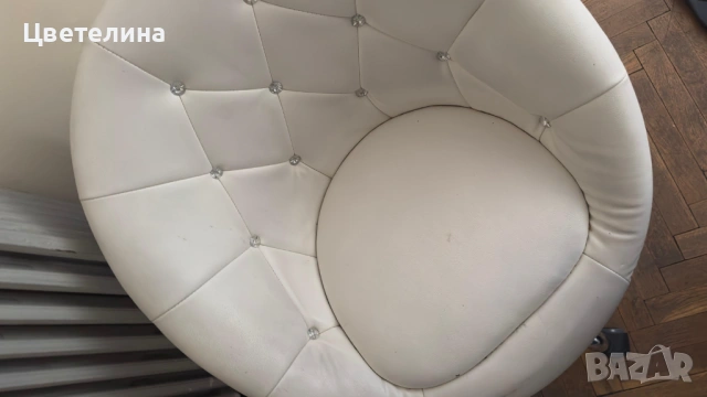 Бюро за маникюристи с два стола, снимка 4 - Бюра - 51155493