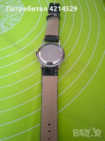 Съветски часовник, снимка 5 - Антикварни и старинни предмети - 51632632