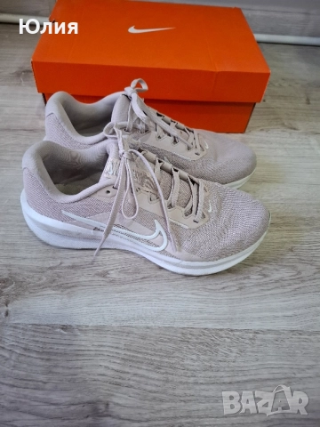 Маратонки Nike UK5 Eur 37,5, снимка 2 - Маратонки - 51886923