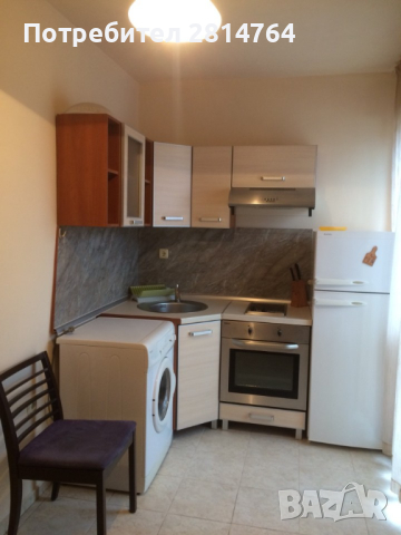 Малък едностаен апартамент за нощувки супер център Варна, снимка 6 - Квартири, нощувки - 46358546