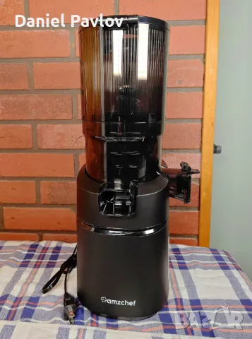 Бавна Сокоизтисквачка AMZCHEF Slow Juicer 5.3-Inch Self-Feeding Black, снимка 2 - Сокоизстисквачки и цитрус преси - 46965309