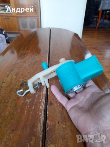 Стара мелничка,мелница за орехи #4, снимка 5 - Антикварни и старинни предмети - 53889488