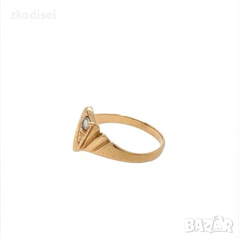 Златен дамски пръстен 1,34гр. размер:44 14кр. проба:585 модел:24628-4, снимка 2 - Пръстени - 46292375