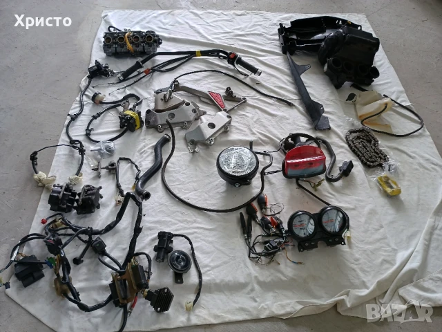 Хонда Хорнет на части 