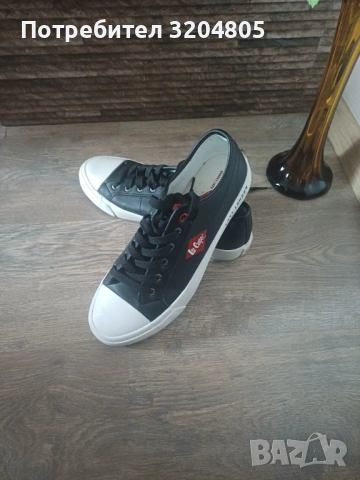 Дамски маратонки lee cooper , снимка 2 - Кецове - 53996554
