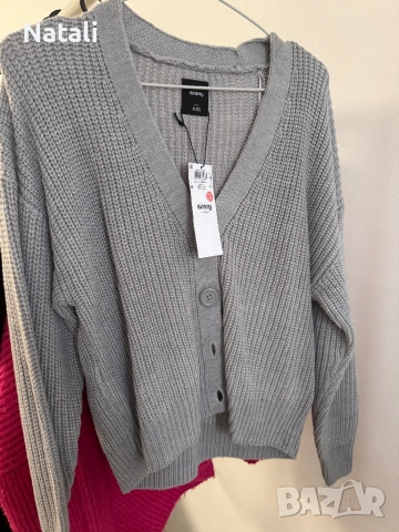 Сива жилетка с копчета 