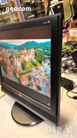 LG Flatron M1921AH TV/монитор (48.3см,1280x10240,8ms,D-SUB,SPK,Tuner), снимка 2 - Монитори - 52113995