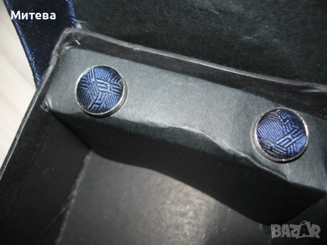 Hermès бутониери за риза