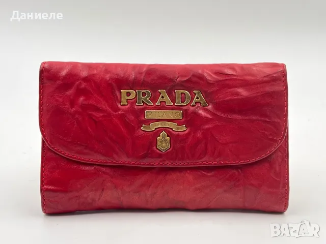 Prada дамско портмоне , снимка 1 - Портфейли, портмонета - 48590201