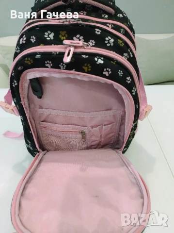 Ученическа раница Hash, снимка 4 - Раници - 50741360
