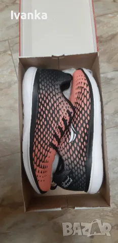 Дамски маратонки , снимка 4 - Маратонки - 50050021