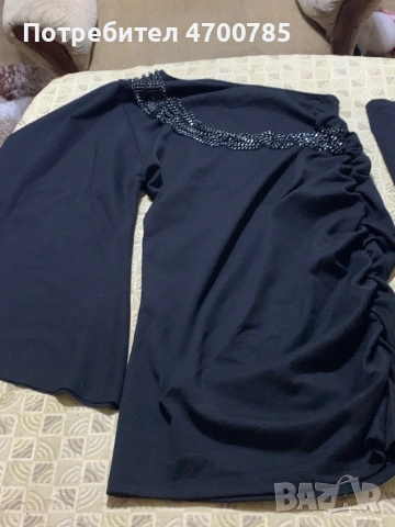 Рокля с един ръкав и отделен допълнителен., снимка 7 - Рокли - 53026376