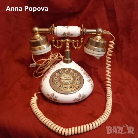 Ретро телефон Royal Albert Moss Rose