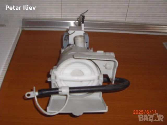 ПОМПИ  ЗА ПЕРАЛНИ  МИЕЛЕ