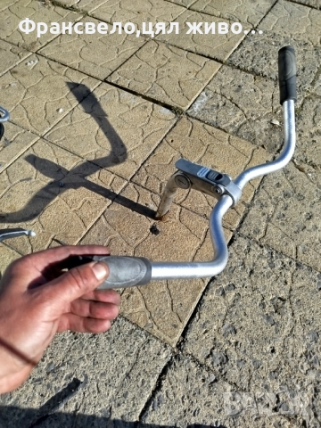 Алуминиево кормило 25.4 с лапа за стержен 28.6 за велосипед колело 