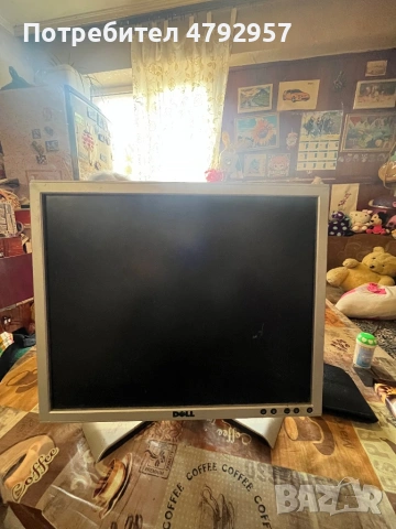 Два маркови монитора dell и hp прочети описаното!, снимка 3 - Монитори - 54156947