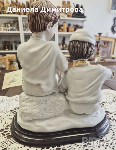 Порцеланова композиция, снимка 12 - Статуетки - 54176055