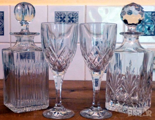 2 винтидж английски кристални гарафи, 2 кристални чаши и поднос със сребърно покритие., снимка 5 - Други стоки за дома - 45591500